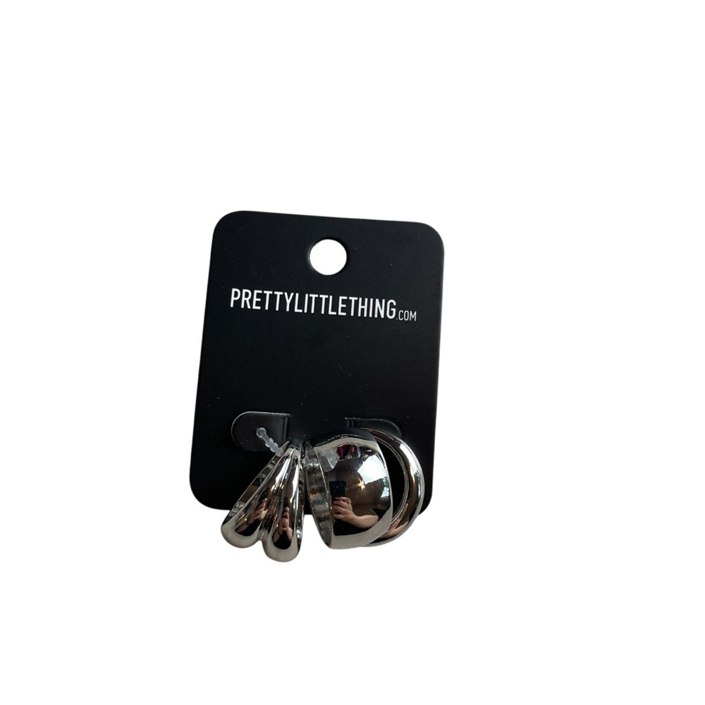 PrettyLittleThing Silver Simple Chunky Ring Set Size M/L - Picture 2 of 4